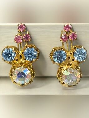 Vintage Karu Arke Gold-Tone Multicolored Crystal Rhinestone Clip-On Earrings